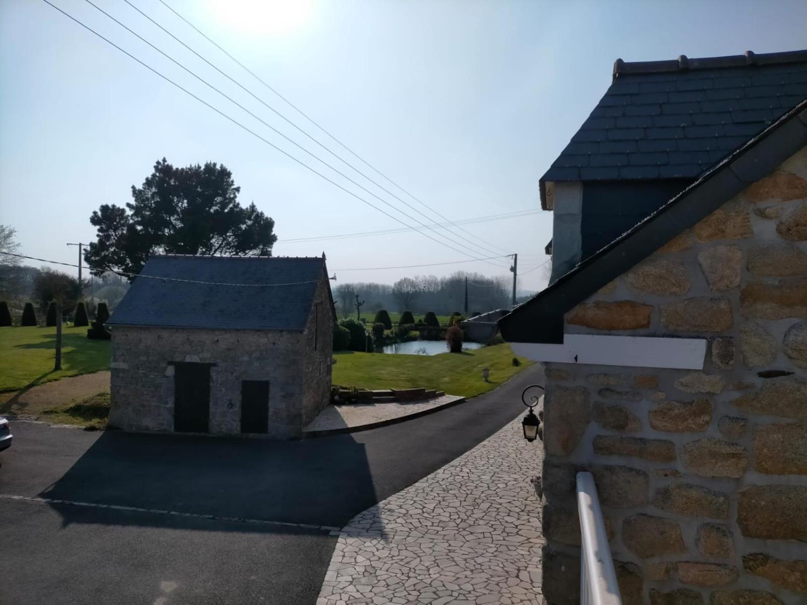 Chambre D'Hotes Avec Petit Dejeuner Compris A Mégrit Esterno foto