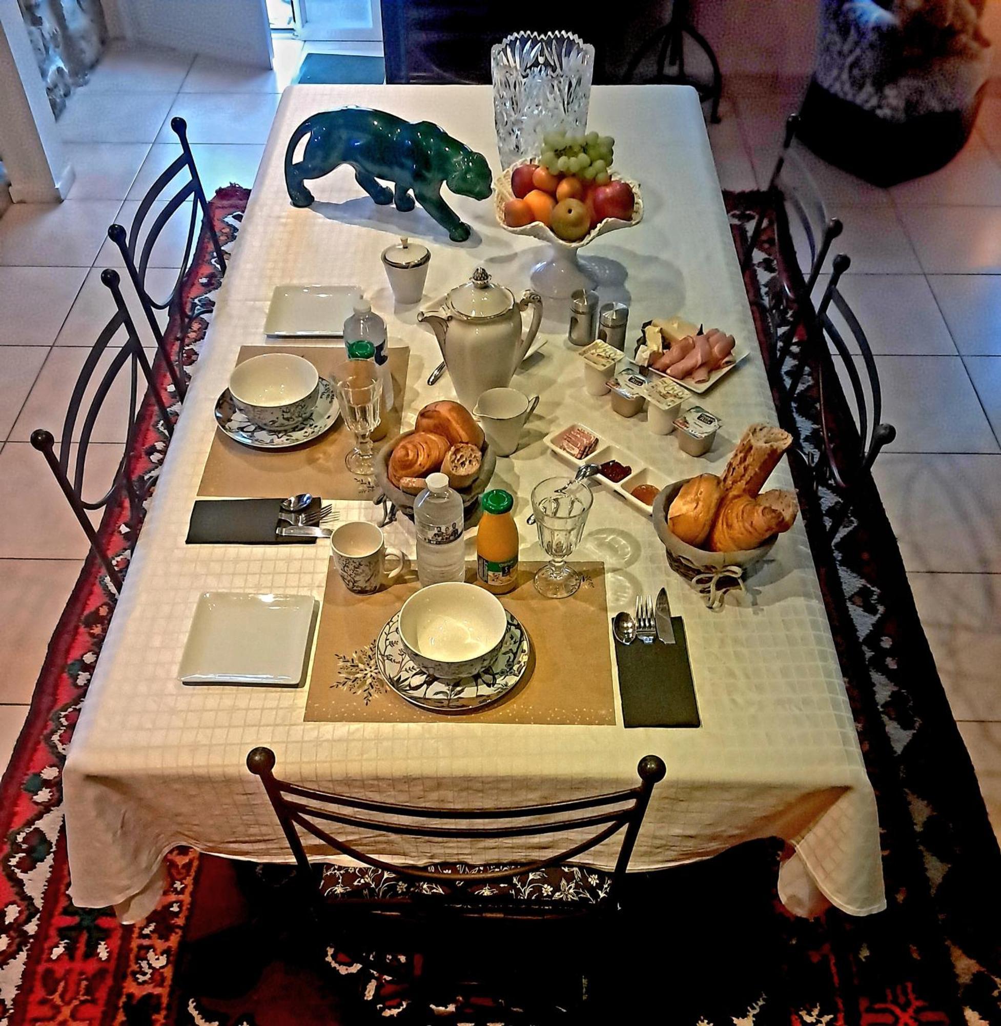 Chambre D'Hotes Avec Petit Dejeuner Compris A Mégrit Esterno foto